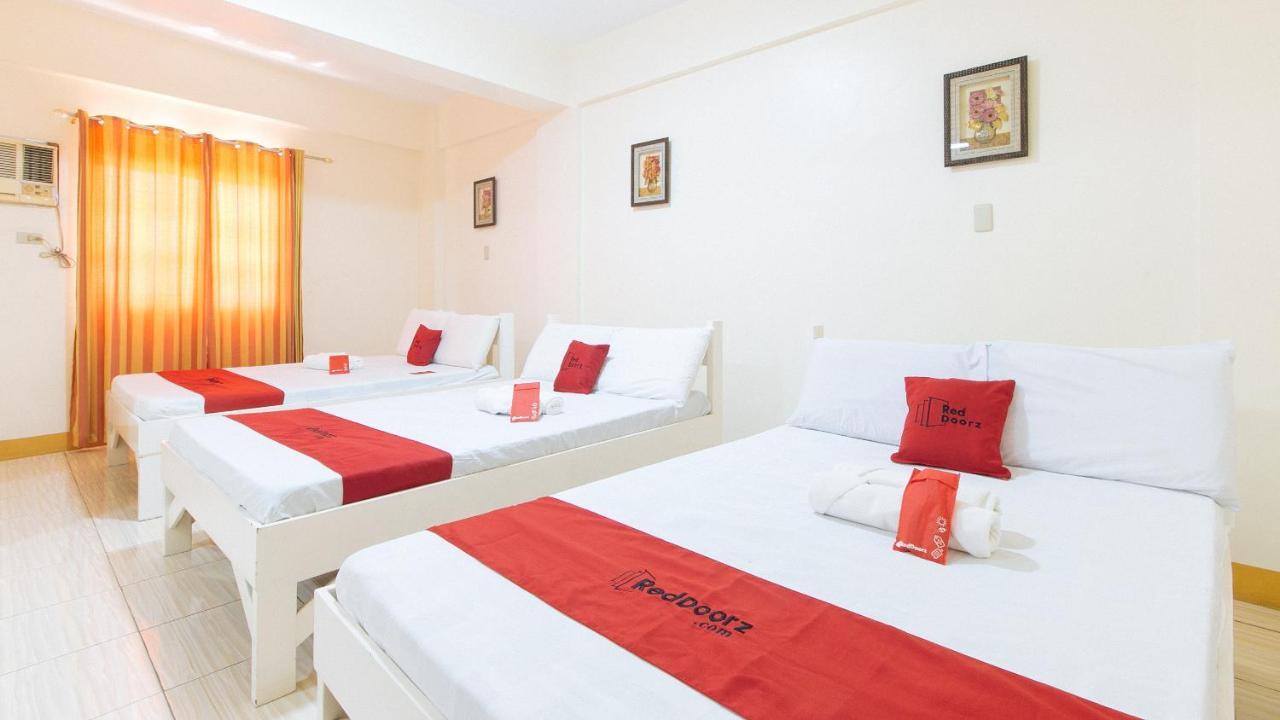 Reddoorz @ Golden Skye Hotel Guagua Luaran gambar